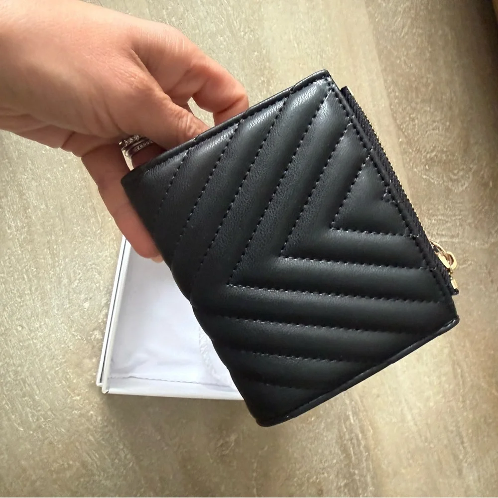 Wallet - Picture 4 of 4